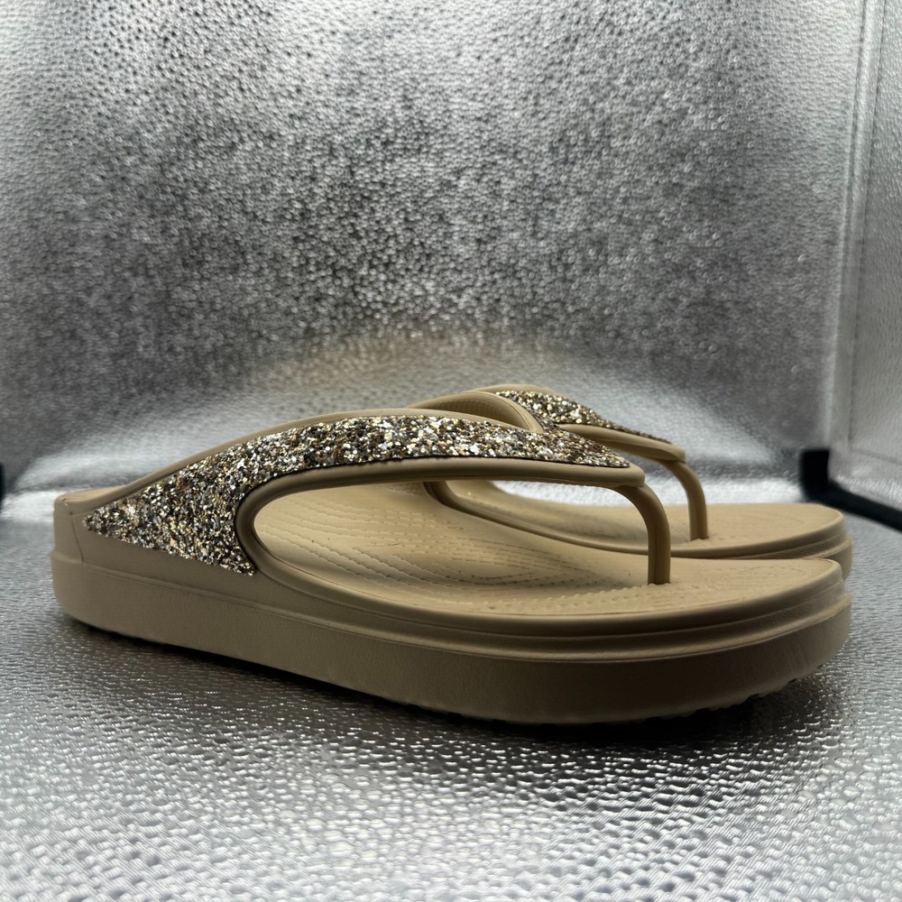 Size 8 Crocs Sloane Chai Gold Womens Glitter Flip Flop Platform Beach Sandals